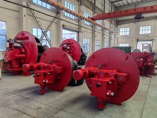 Ahts Using Azimuth Thruster